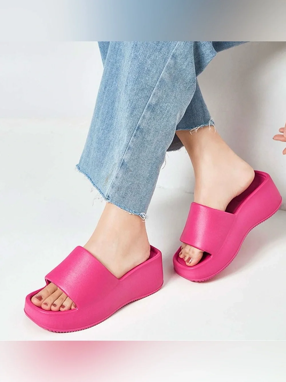 Platform Slide Sandals - Hot Pink - women’s size 7 - 8